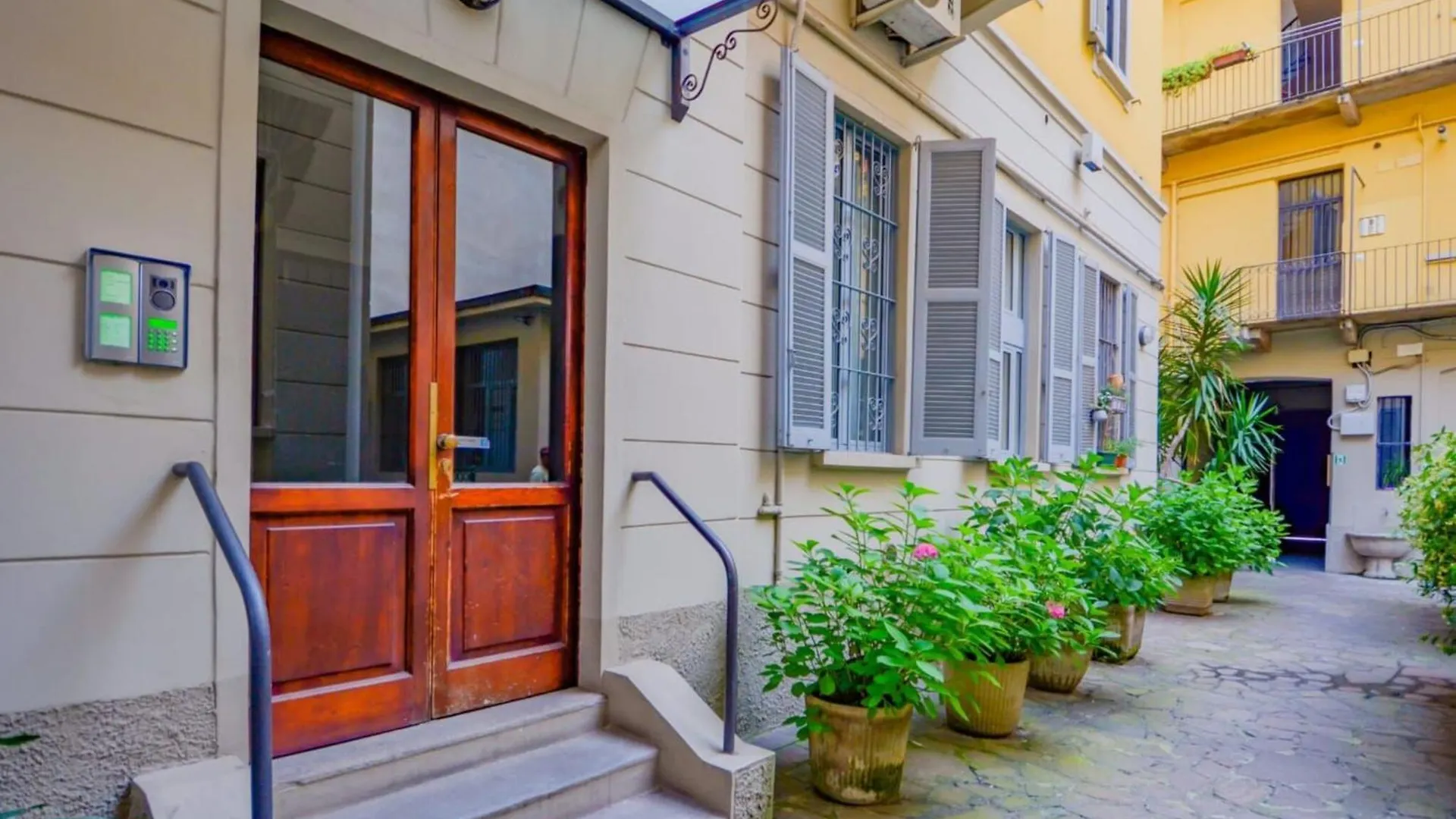 Navigli-M2 - Apartment With Work Space Mailand 0*,  Italien